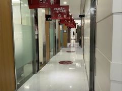 -雅悦齿科(顾村公园店)