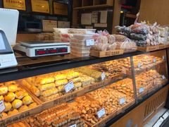 面包甜点陈列柜-周记传统糕点PASTRY(蜀汉路店)