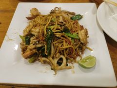 海鲜炒面-两兄弟Song Pee Nong(2号店)