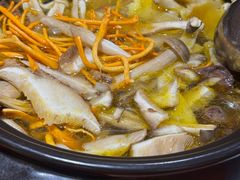 -菌之家·专业纯野生菌火锅·特色炒菌