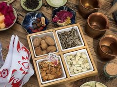 -唐猫庭院·千年陕菜(大唐不夜城店)