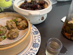 -头上红煨盐鸡·非遗院子餐厅