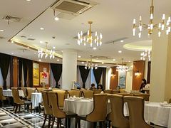-老人和饭店(淮海中路店)