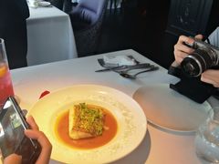 -弦月窗LUNETTE BY AMANDA(复兴路店)