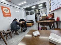 -三百碗宝应长鱼面(板仓街店)