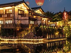 -茅山东方盐湖城景区