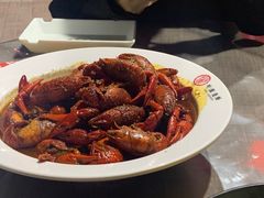 -叶派龙虾•招牌香辣蟹·海鲜(中海国际店)