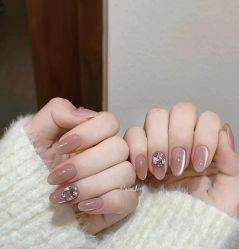 -情同手足美甲美睫