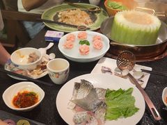 -得意咚瓜·顺德鱼生·冬瓜火锅(深圳首店)