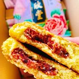 带玫瑰内馅的太谷饼