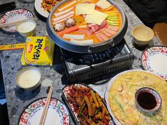 -七星布车休闲料理店