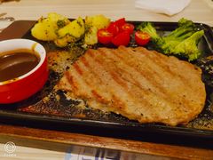 -必胜客(东大桥店)