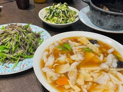 -魁盛居百年鲁菜馆(县西巷店)