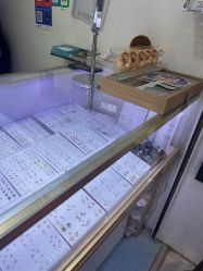 -花师傅专业手穿耳洞打耳洞穿孔