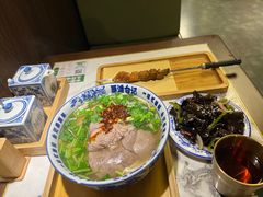 -雁滩白记·兰州牛肉面