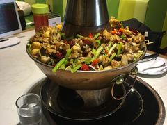 招牌铜锅牛蛙-蛙蛙叫干锅年代(簋街总店)
