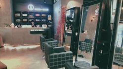 -Kraemer Paris  苏豪路易士·嘉玛发廊