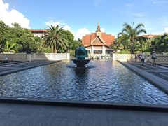 -西双版纳融创皇冠假日度假酒店