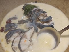 -滇小鱼·云南野生菌火锅(上杭路店)