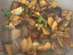 -老唐三下锅 ·张家界地标美食(溪布街店)