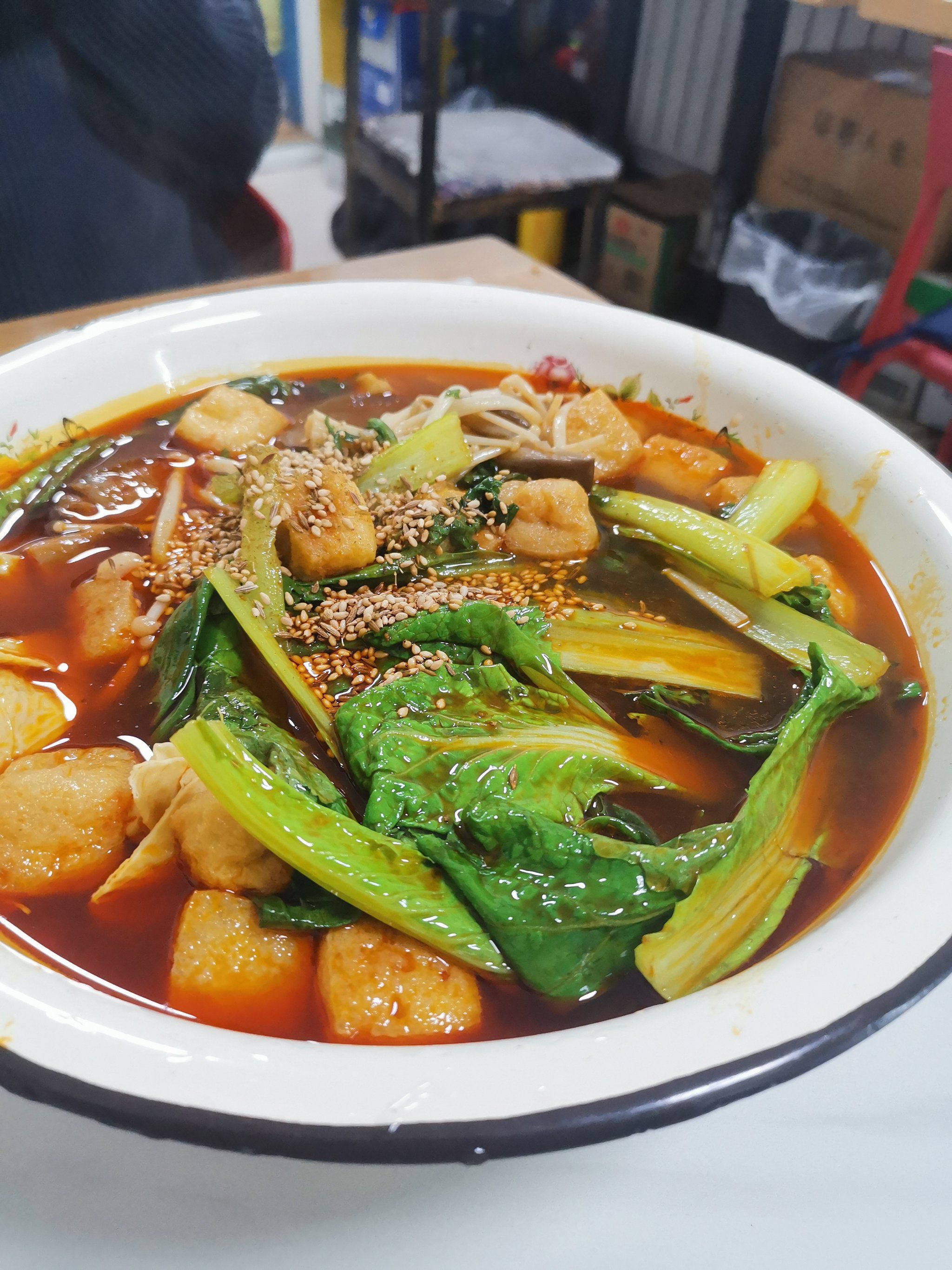 上园这家麻辣烫,在这一片还挺有名的