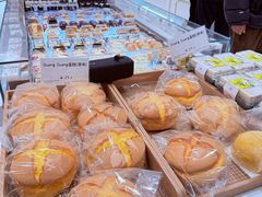 -85度C(生甜甜圈研究工坊·上海平凉店)