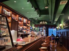 景观位-上古咖啡ShadowCafe&Reastaurant(哈尔滨中央大街店)