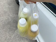 -阿桃甘蔗汁