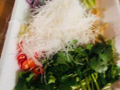 -官塘陈记鱼生·潮汕砂锅粥·牛肉火锅(潮枫路总店)