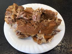 炖骨头-大召山西祁县剔鱼子削面(向阳店)