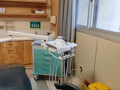 -上海仁爱医院口腔科 · 种植