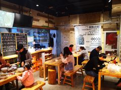 大堂-聚合鑫东北熏酱熟食麻辣面(长阳店)