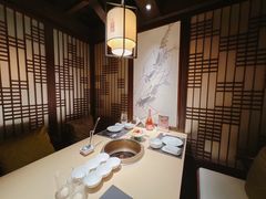 -余欢领鲜火锅(新街口店)