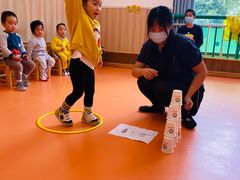 -小门牙好性格托育(北外滩中心)