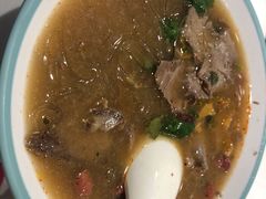 牛肉酸辣粉-小杨生煎(龙之梦购物中心店)