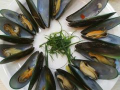 -覃记海鲜美食餐厅