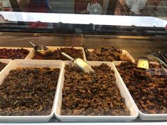 -鑫记婆婆兔·成都特产·兔头手撕兔(太古里店)