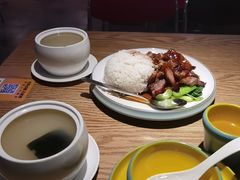 -昌勝香港深井烧鹅(新年华店)