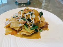 腊肉炒豆丝-丽华园(青少年宫店)