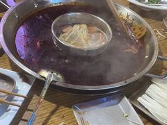 -毛毛老火锅(八年观音桥店)
