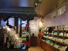 -班达拉奈克国际机场