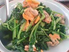 菠菜毛蚬子-川旺角川粤融合菜•海景餐厅(星海广场店)