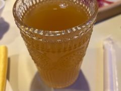自酿格瓦斯-老井俄式餐厅