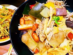 -万记麻辣烫国展总店