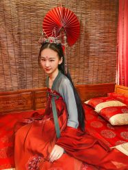 -汉仪华裳汉服馆(打浦桥店)