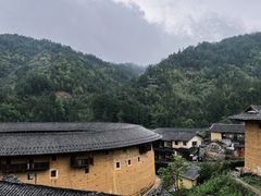 -初溪土楼群