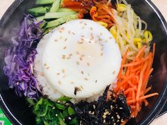 -拌来拌去石鍋拌飯(文鼎店)