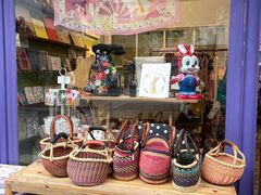 -恋物百货商店(华侨城店)