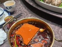 -小天鹅火锅·一线江景洪鼎旗舰店(洪崖洞店)