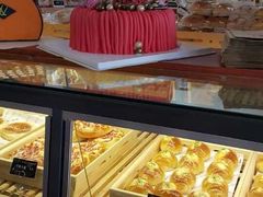 -梁师傅烘焙(山亭店)